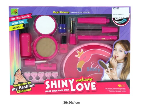 ZESTAW PIĘKNOŚCI Z KOSMETYCZKĄ 30363