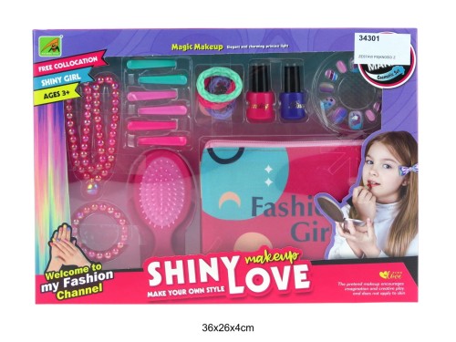 ZESTAW PIĘKNOŚCI Z KOSMETYCZKĄ 34301